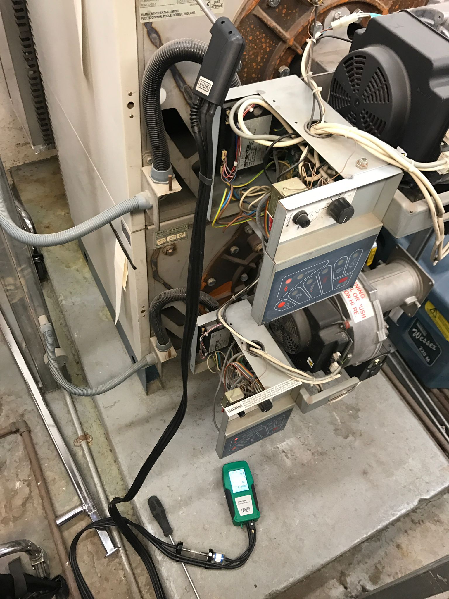 gas safe registered engineer near me Runcorn, WA7